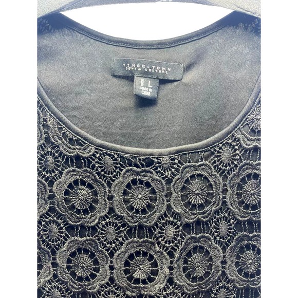 Tinseltown‎ Black lace overlay Cropped Tank - Picture 3 of 4